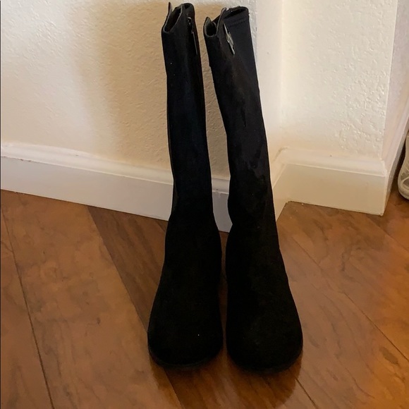 Michael Kors boot - Picture 2 of 3